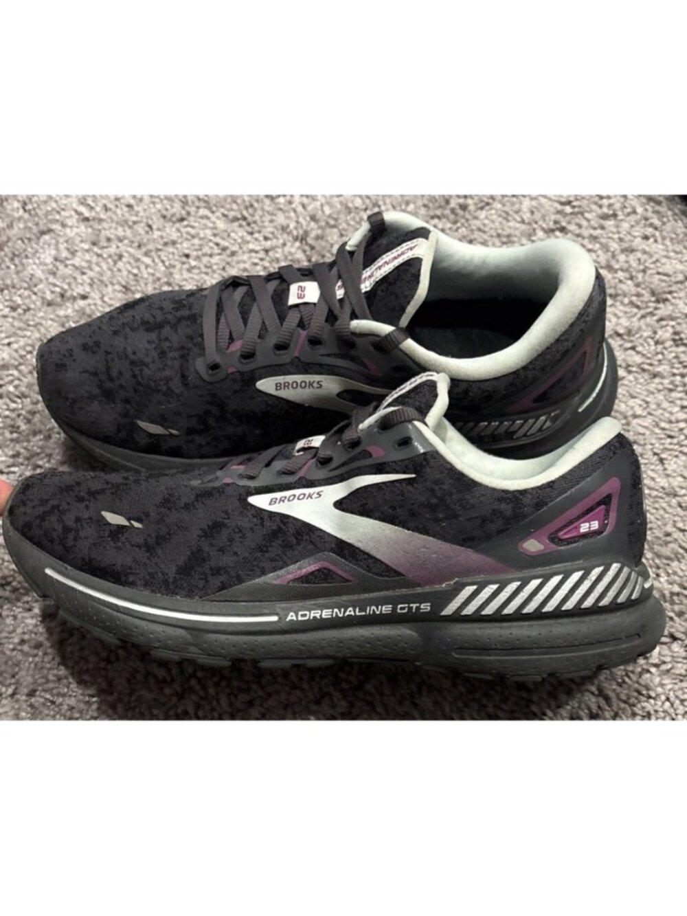 Brooks Adrenaline GTS 23 Shoes Womens Size 9.5 Running 1203811B072 Sneakers